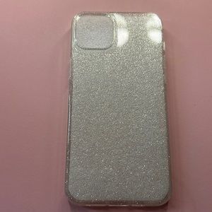 The case didn’t fit my phone so I decided to sell it for extra money